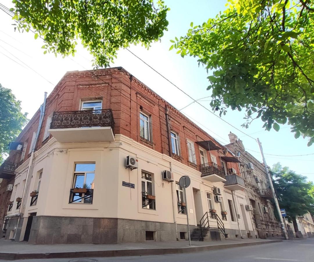 Qin Boutique Hotel Тбілісі Екстер'єр фото