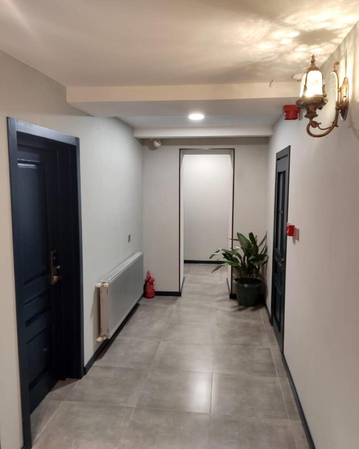 Qin Boutique Hotel Тбілісі Екстер'єр фото